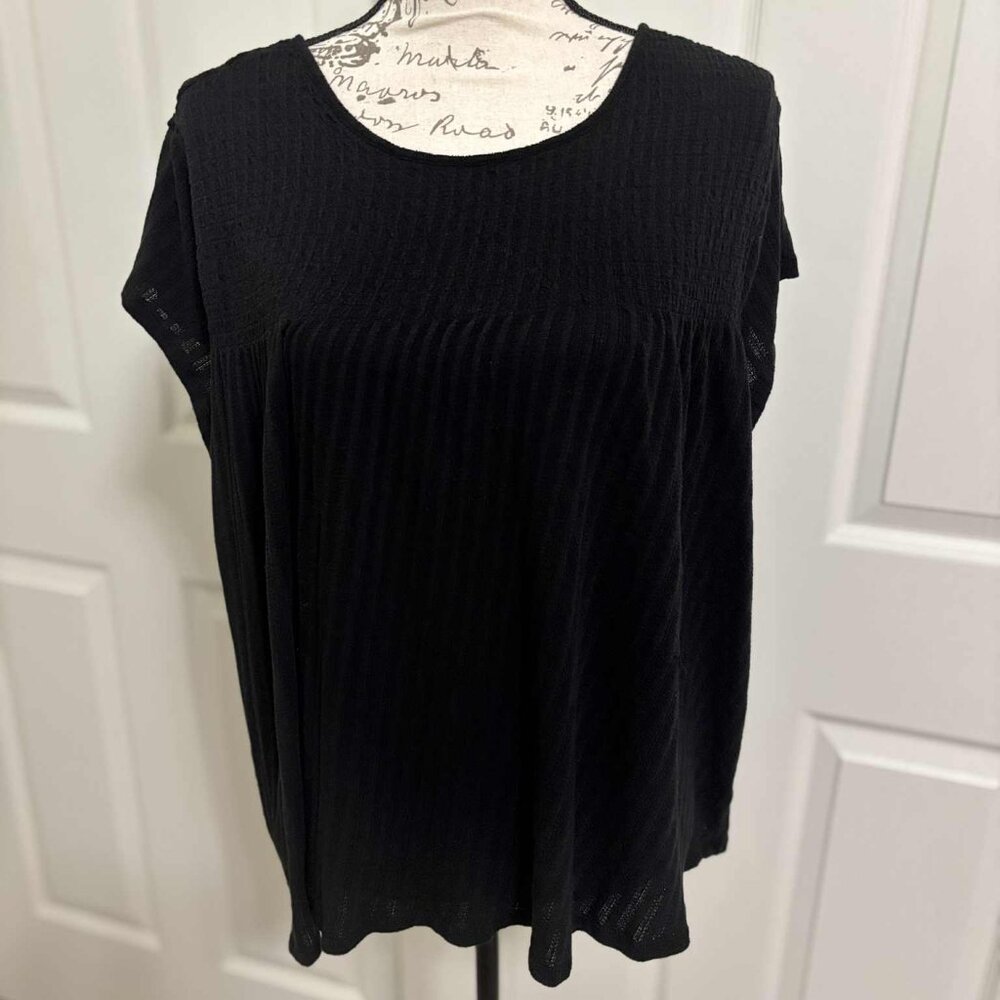 Women's Black Capped Sleeved Knit Top Size 2XL